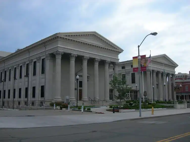 Erie-county-courthouse-768x576